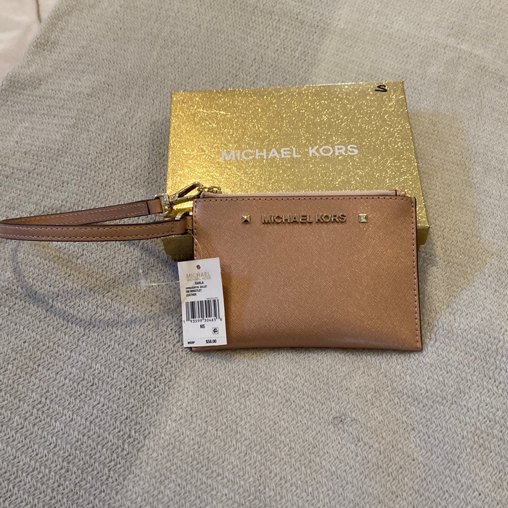 Michael Kors Rose Gold Money Wristlet NWT